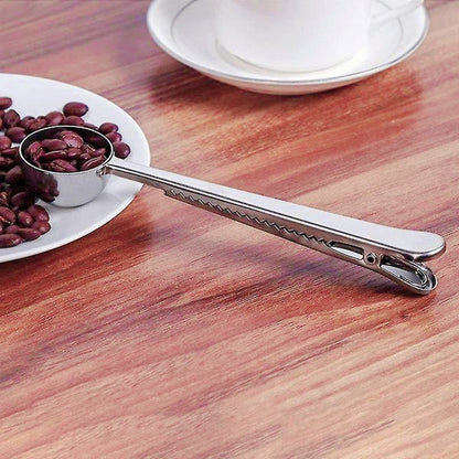 The 2 in 1 Coffee Scoop Clip